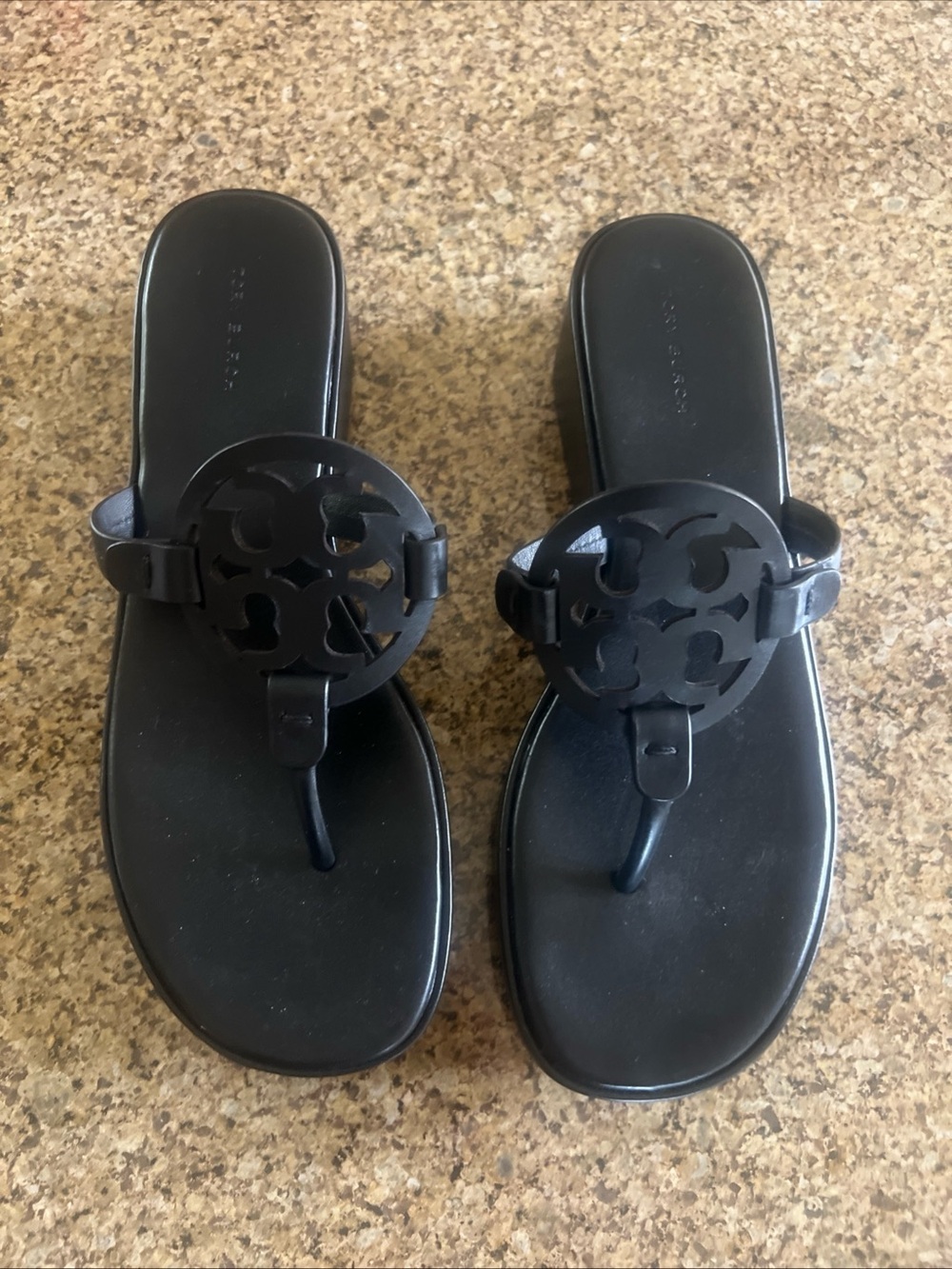 Tory Burch Miller Black Leather 25MM Wedge Flip Flop Sandals Size 9